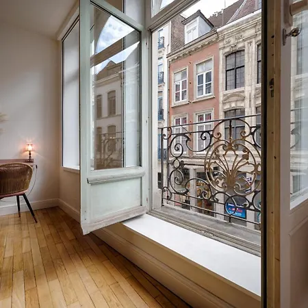 L'elegant ~ Proche Metro ~ Triangle D'or * リール